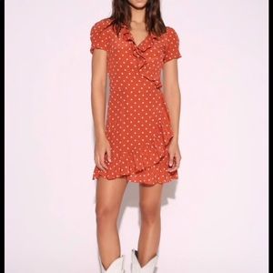 Silk mini realisation par wrap dress
